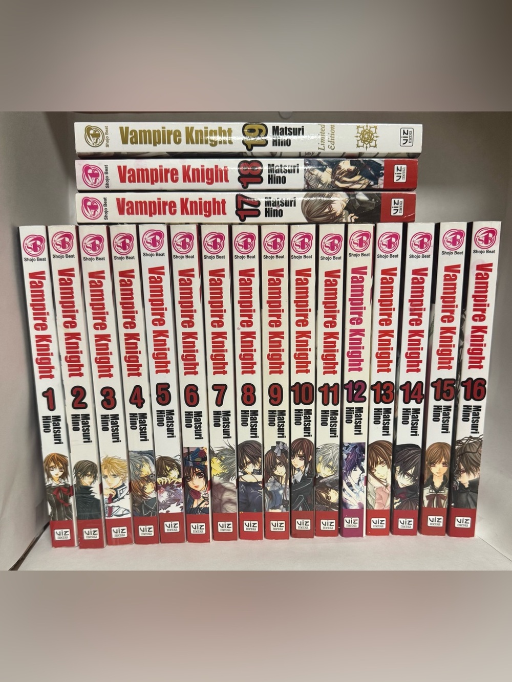 Vampire Knight Manga complete set by Matsuri Hino